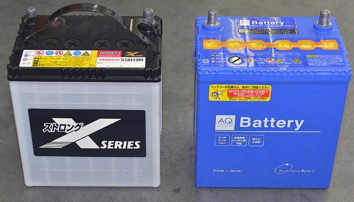 自動車バッテリー